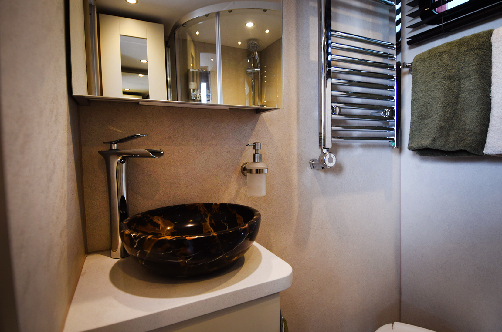 EQ In build 18t Scania 2016