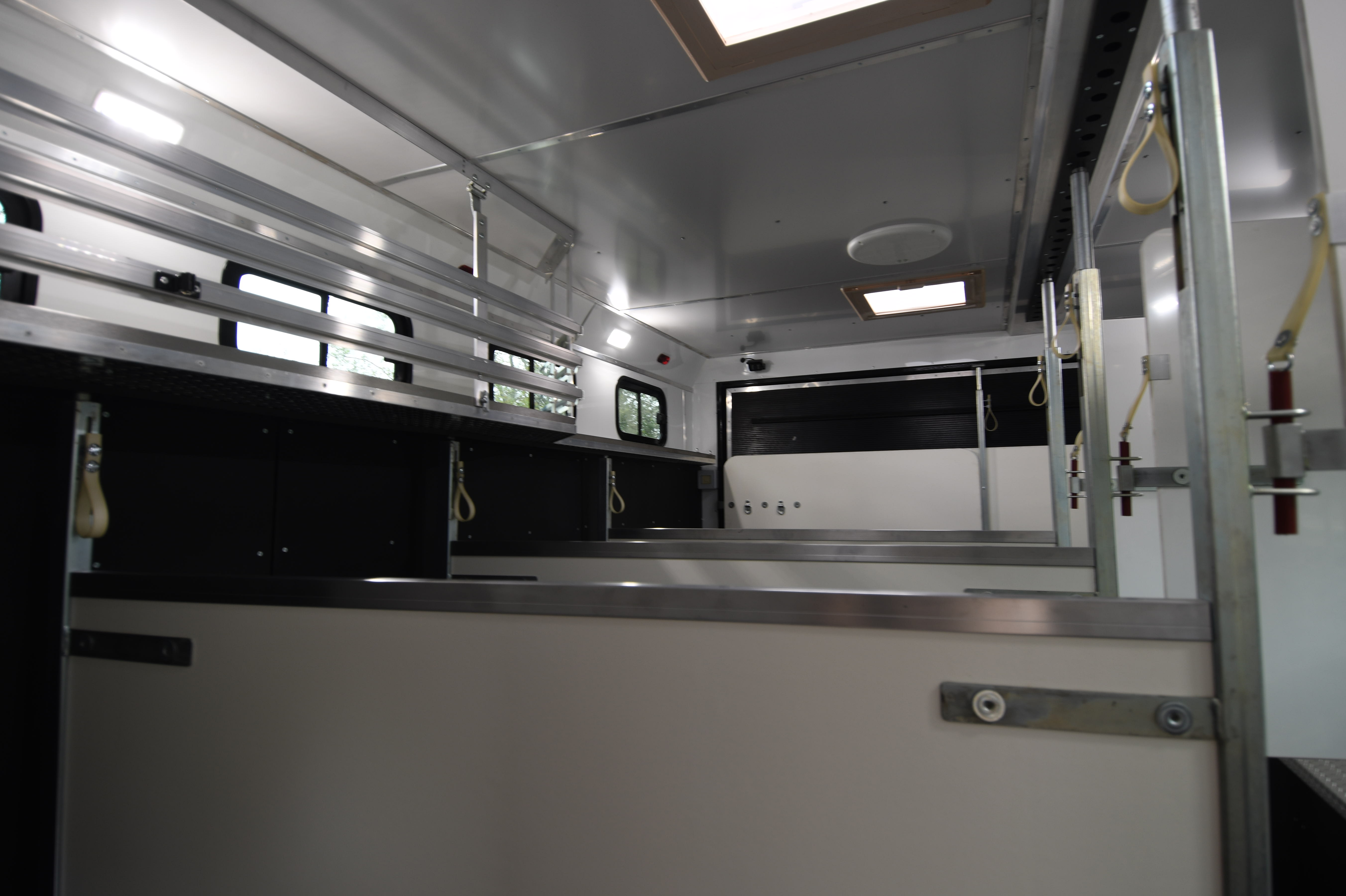 EQ In build 12t DAF 2018